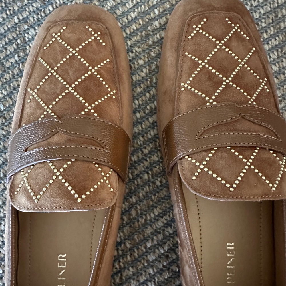 NEW, In box. Donald Pliner suede driving loafers